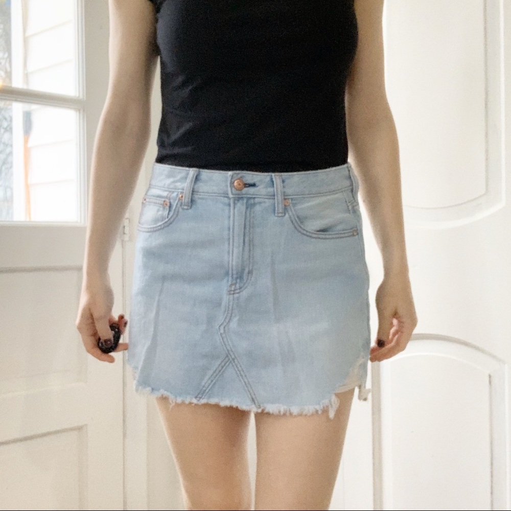 American Eagle Distressed mini Skirt 8